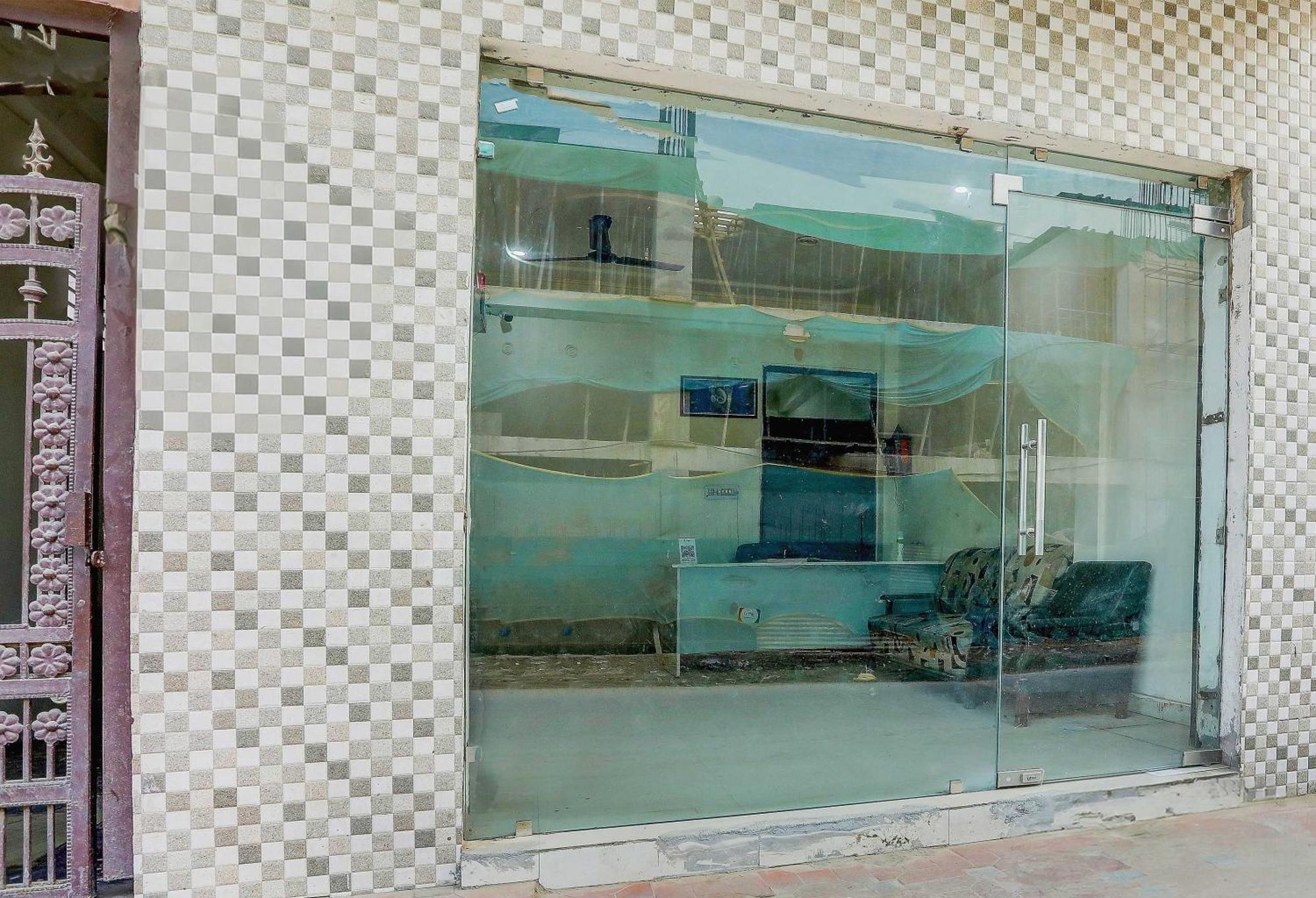 Hotel O Thirty Inns Noida Extérieur photo