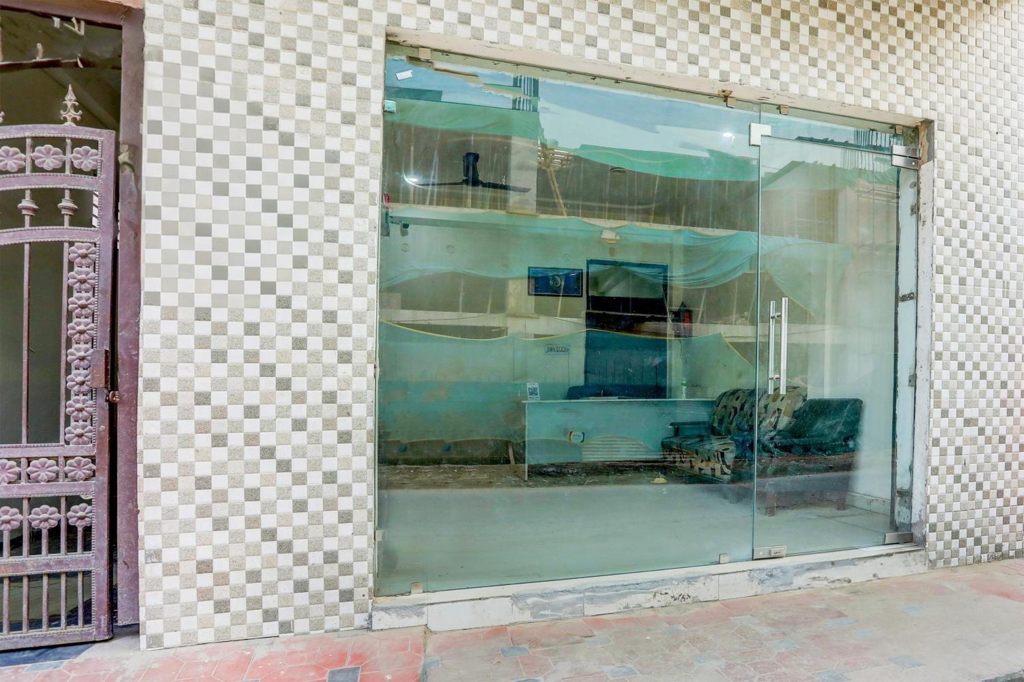 Hotel O Thirty Inns Noida Extérieur photo