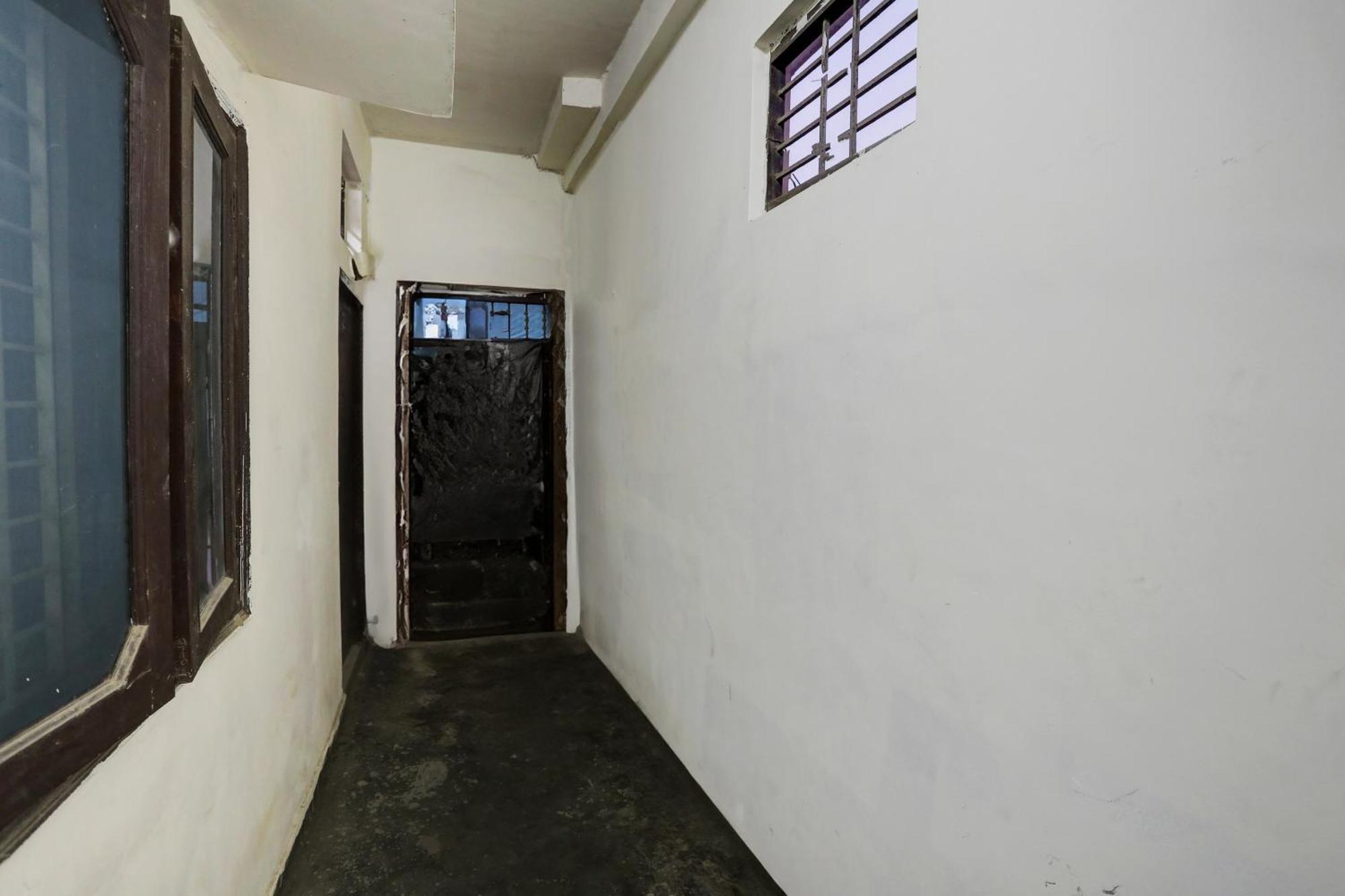 Hotel O Thirty Inns Noida Extérieur photo